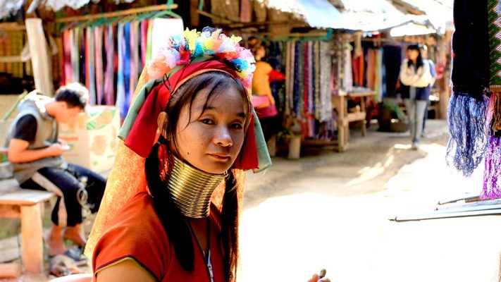 Long neck woman